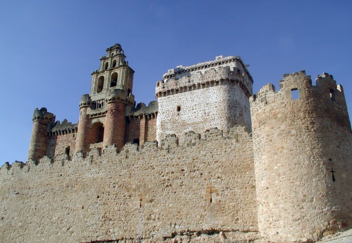 Arquitectos técnicos Segovia, restauración Castillo de Turégano. 1