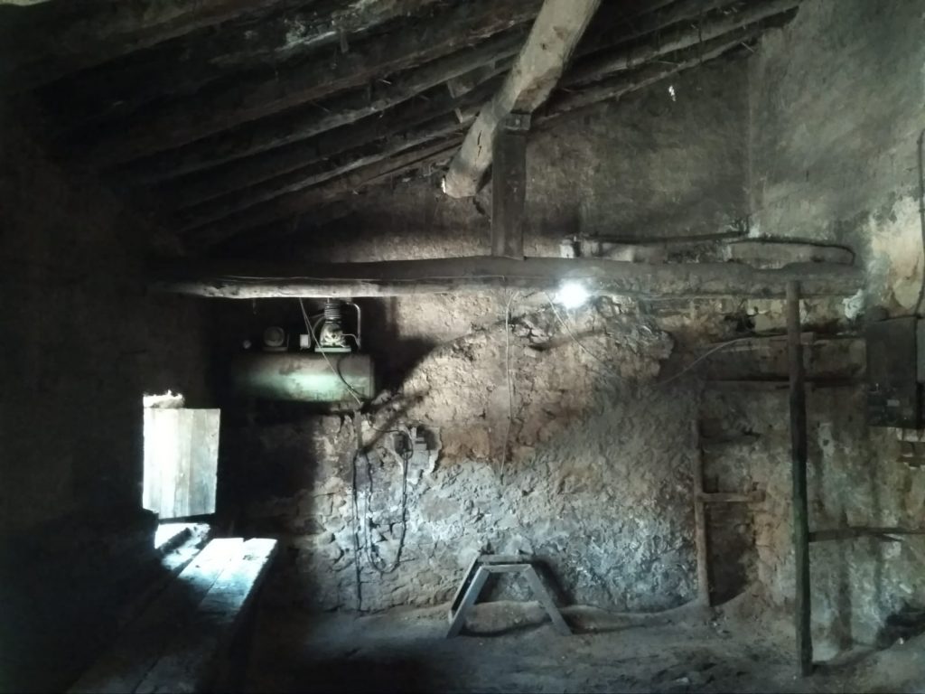 arquitecto segovia. Casa de ángeles, trampa para pájaros.